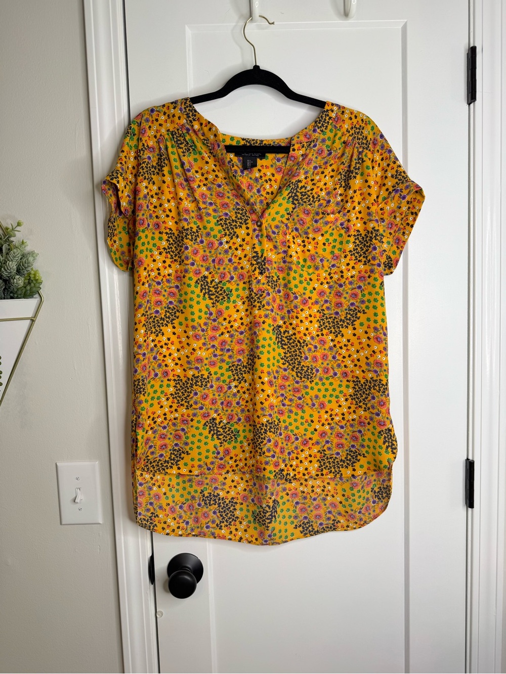 Rachel Zoe Orange Gold Cap Sleeve Top